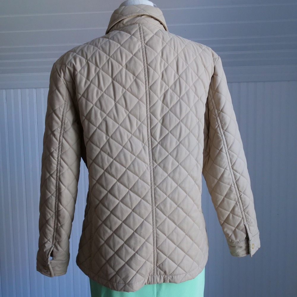 Modern black label Ralph Lauren quilted lightweight barn coat - Picture 3 of 8
